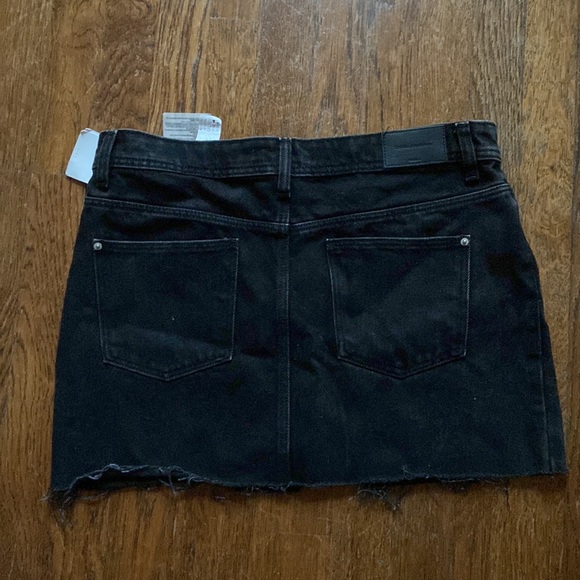 ZARA black denim jean skirt size L - Picture 2 of 3